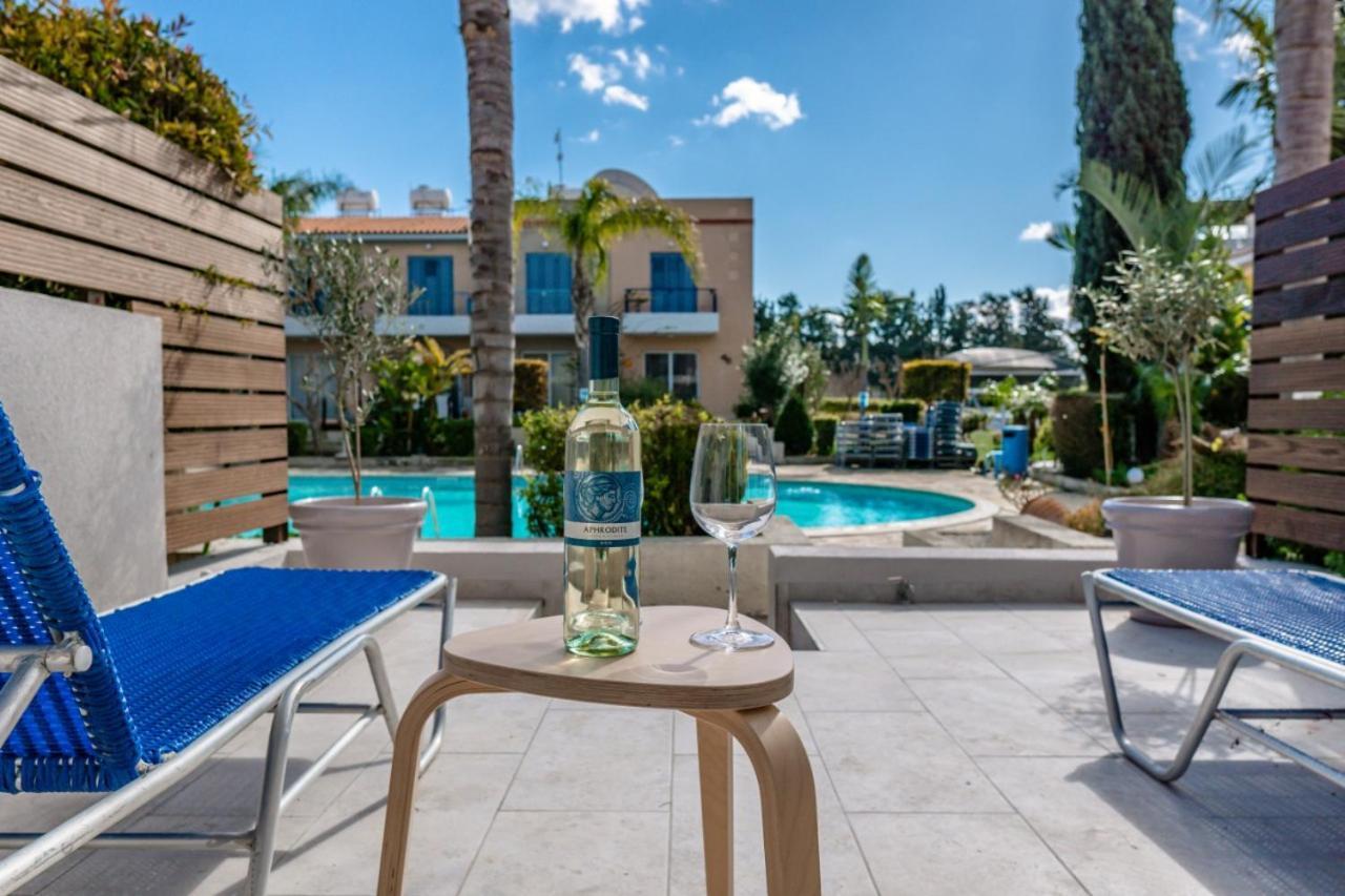 Holiday Cosy Home Paphos Exterior foto