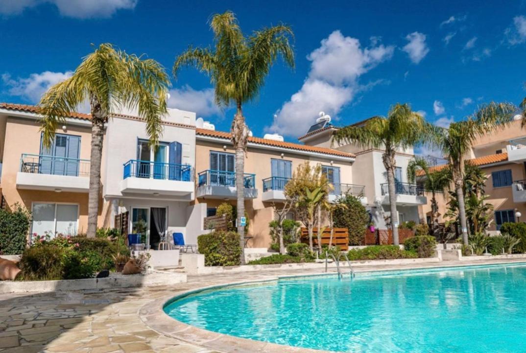Holiday Cosy Home Paphos Exterior foto